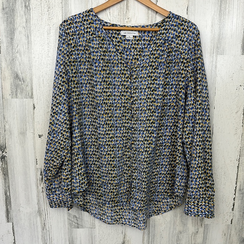 - #W6 extra large  cute patterned multi color top size XL LIZ CLAIBORNE